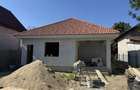 Casă individuală cu 4 camere cu Canalizare în Sânmihaiu Român - 3