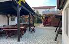 Inchiriez 8 casute din lemn pe partea cu marea in Mamaia Nord - 4