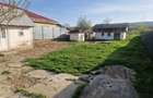 Casa si teren in orasul Harlau - 4