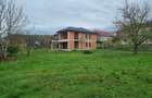 Casa de vanzare cu 30 arii teren Gardani la 28km de Baia Mare - 3