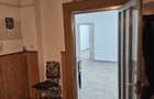 Vand apartament la casa 2 -3 camere complet renovata - 2