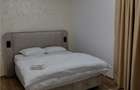 Apartament 3 camere renovat modern cu loc de parcare inclus - 10