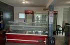 Inchiriez spa?iu magazin de 42 metri patra?i str Fermierului Nr 327 - 2