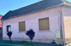 Casă individuală cu 3 camere cu Canalizare în Central - 1