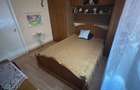 Apartament cu 3 camere semidecomandat în Central - 1