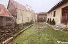 Casa individuala cu doua camere,60 mp utili, 500 mp teren, C - 9