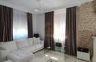 Apartament cu 3 camere decomandat în Central - 2