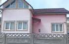 Casă cu 2 camere cu Teren 75000 Mp în Central - 1