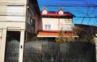Casă cu 6 camere cu Teren 100 Mp în Coiciu - 9