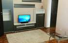 De inchiriat, apartament cu 3 camere - 1
