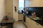 Apartament cu 3 camere decomandat în Sisești - 3