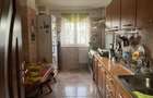Apartament cu 3 camere decomandat în P-ța Unirii - 1