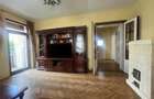 Apartament la casa, curte privata, central. - 3