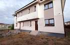 Duplex cu 5 camere cu Canalizare în Moșnița Nouă - 1