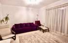 Apartament cu 3 camere decomandat în Tractorul - 2