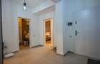 Apartament cu 3 camere decomandat în Tractorul - 30
