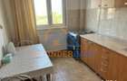 Apartament cu 3 camere decomandat în Rahova - 2