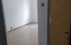 Vand apartament 2 camere, confort 3, decomandat - 2