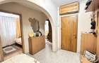 Apartament cu 4 camere decomandat în Central - 1