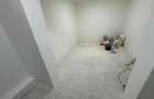 Spatiu comercial 48mp + boxa depozitare 9mp (renovare) - 2