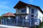 Casă individuală cu 5 camere cu Canalizare în 22 Decembrie - 2