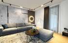 Apartament cu 4 camere decomandat în Primăverii - 2