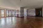 Apartament cu 3 camere semidecomandat în P-ța Dorobanți - 1