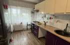 Apartament cu 3 camere decomandat în Brotăcei - 4