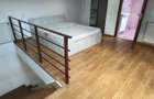 Inchiriez apartament 3 camere, 103mp, 2 niveluri, 2 bai, parcare privata pentru 2 masini Floresti, str. Florilor