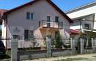 Casă cu 4 camere cu Teren 916 Mp în Dumbrăvița - 1