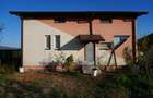 Casă cu 6 camere cu Teren 2000 Mp în Roșu - 4