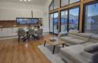 Casa cu Design Modern & Spatii Vitrate Mari | Livezeni - 2