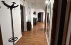 Spre inchiriere apartament 3 camere - 3