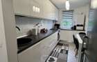 Apartament 3 camere, central - 1