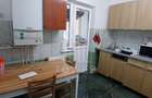 Apartament cu 3 camere decomandat, mobilat în Vasile Aaron - 10