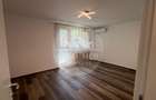 Apartament cu 4 camere decomandat în Rahova - 7