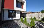 Duplex cu 5 camere cu Canalizare în Chitila - 2