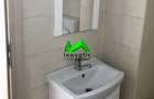 Spațiu comercial, de 84 mp, în Hipodrom 3 - 3