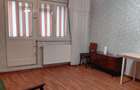 Apartament cu 3 camere decomandat în Central - 2