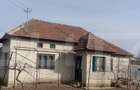 Casă cu 3 camere cu Teren 1900 Mp în Central - 8