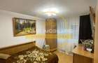 Apartament cu 3 camere decomandat în Nicolina - 1