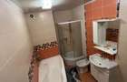 De vanzare 3 camere in zona Schei - 2