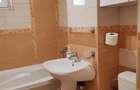 Apartament cu 3 camere în Central - 2