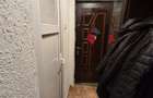 Apartament semidecomandat, et. 2/4, Valea Ro?ie -Pia?a, 63.000 Euro - 2
