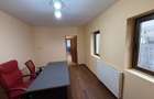 Spațiu de închiriat în Vilă - 2 camere+birou+curte în Campina - 3