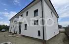 Duplex de vanzare 450mp teren liber 4 camere 2 bai 2 parcari Selimbar - 2