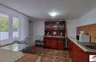 Casă cu 8 camere în Central - 12