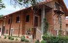 Casa de vanzare in Gorj zona linistita, colinara
