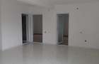Casa cu 4 camere, teren 400 mp - 1