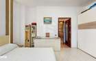 Apartament interbelic cu 3 camere, 124 mp, vis-a-vis de